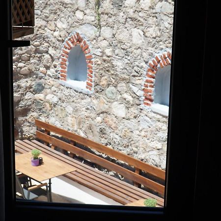 Pikan Ephesus Selçuk Bagian luar foto