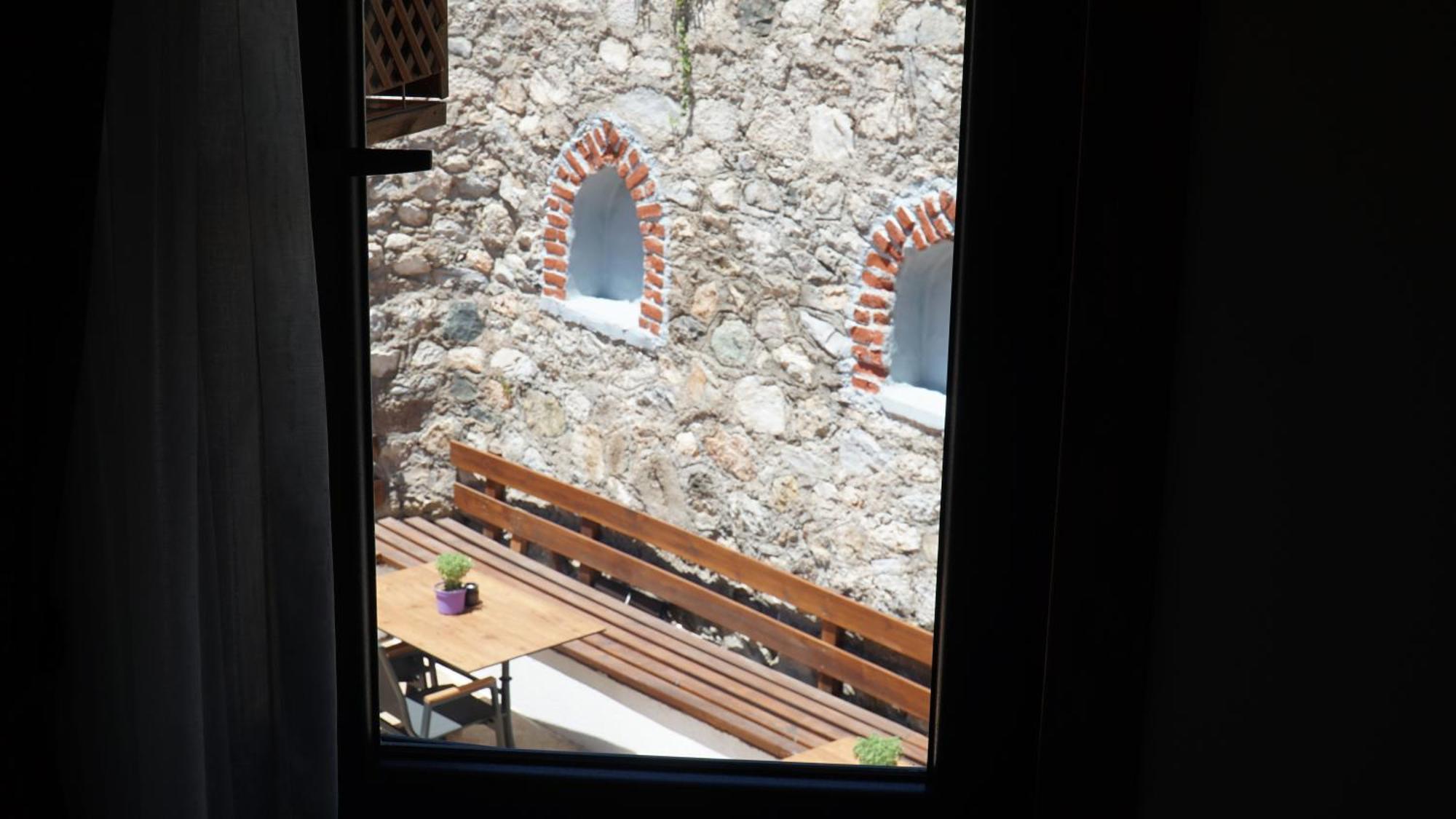 Pikan Ephesus Selçuk Bagian luar foto